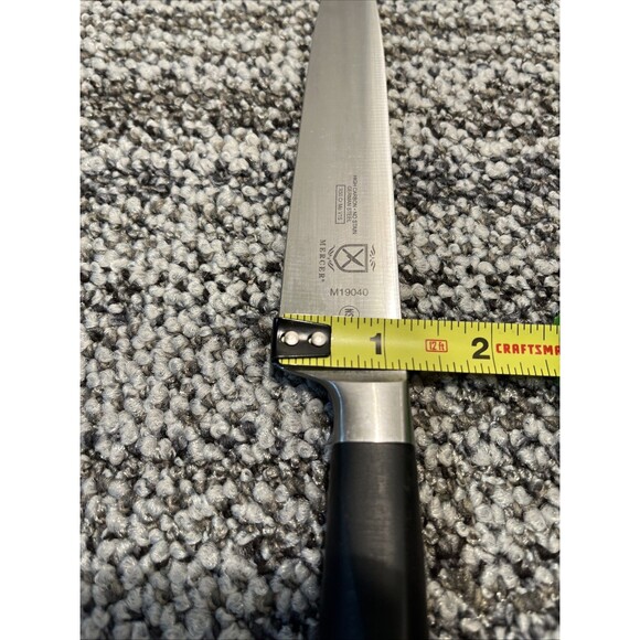 Mercer Culinary M19040 ZüM® 7" Precision Forged German Steel Fillet Knife - Picture 9 of 9